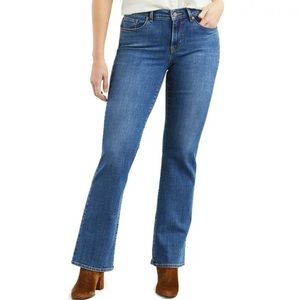 Levi’s Relaxed Boot Cut Jeans - Size 10/11
